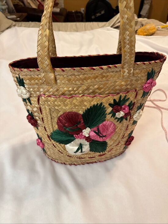 Source Unknown Handbags - Straw Tote with Pink, Green & White Floral Embroidery